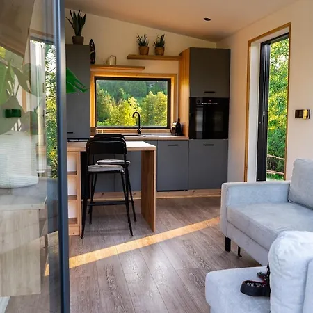 With Sauna Dobeskid *