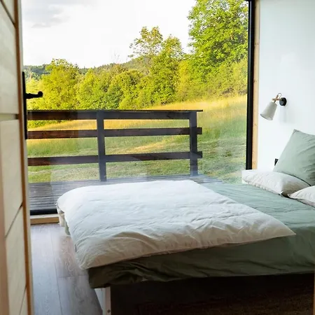 With Sauna Dobeskid *