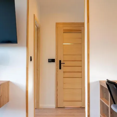 With Sauna Dobeskid * Krzyzowki