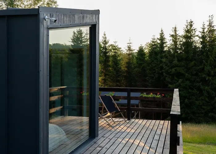 With Sauna Dobeskid בקתה Krzyzowki