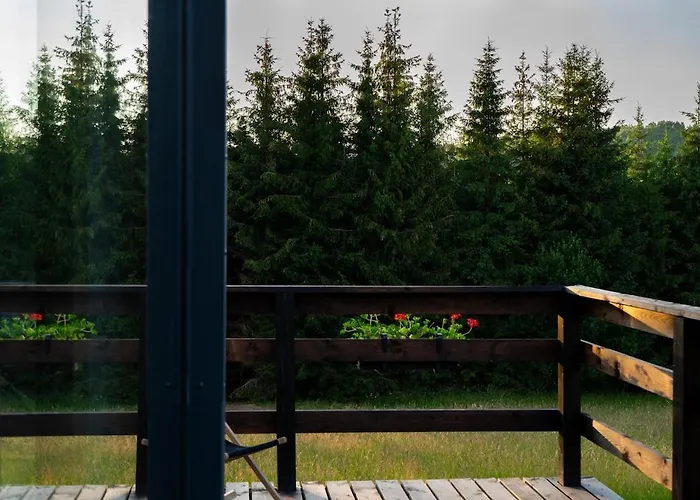 With Sauna Dobeskid בקתה Krzyzowki